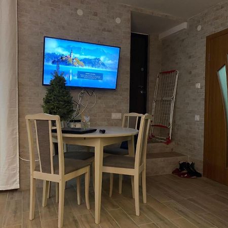 Freedom Apartment On Khmelnytsky Str Lviv Dış mekan fotoğraf