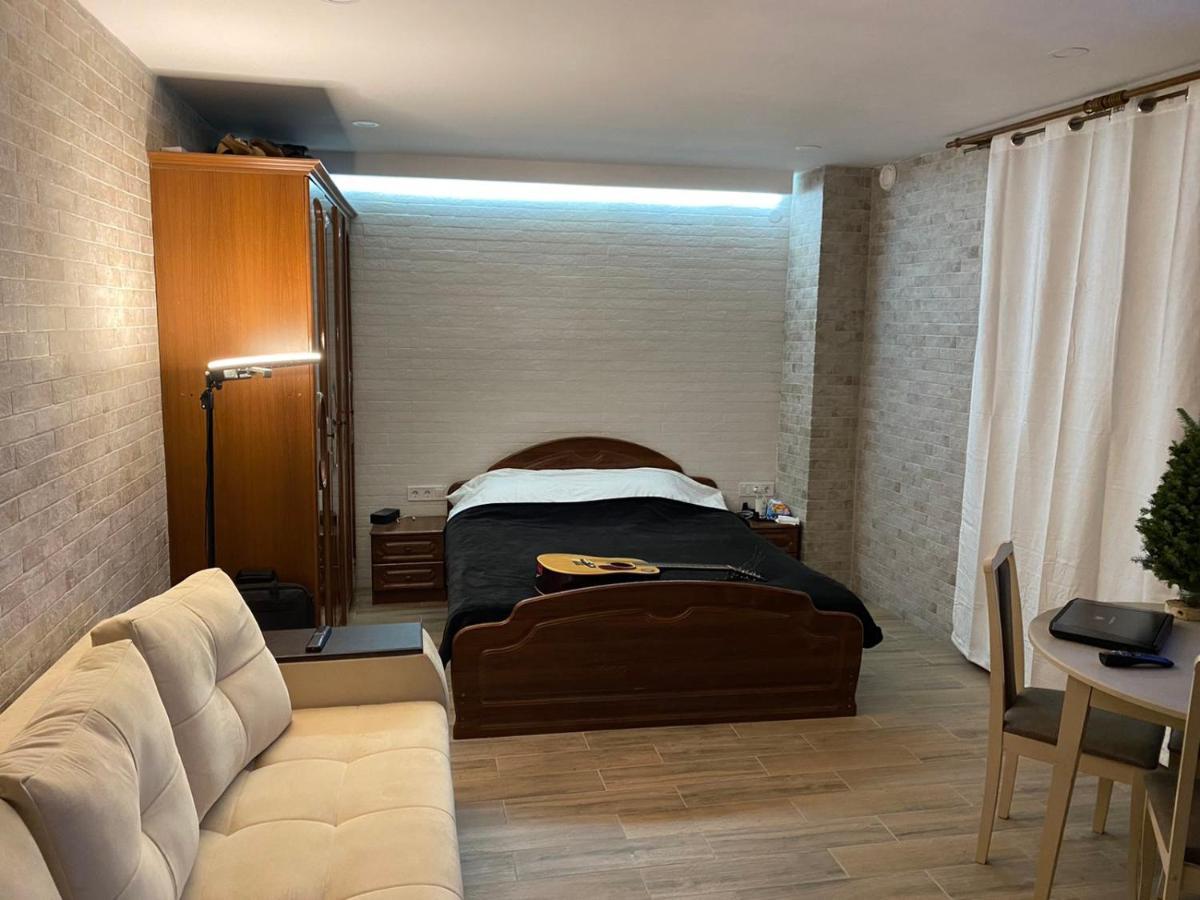 Freedom Apartment On Khmelnytsky Str Lviv Dış mekan fotoğraf